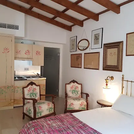 La Francesa Hotel