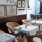 La Francesa Hotel